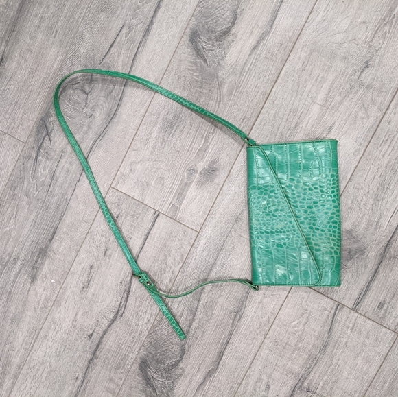 Lime Danier Leather Shoulder bag/Clutch - Picture 1 of 4